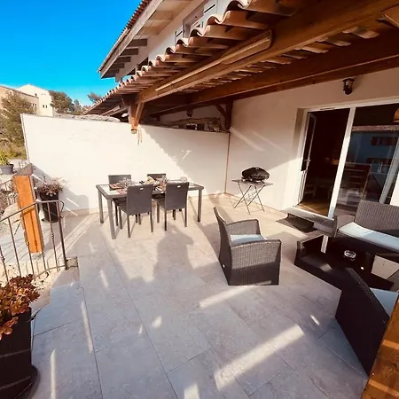 Casa Toga Apartment *